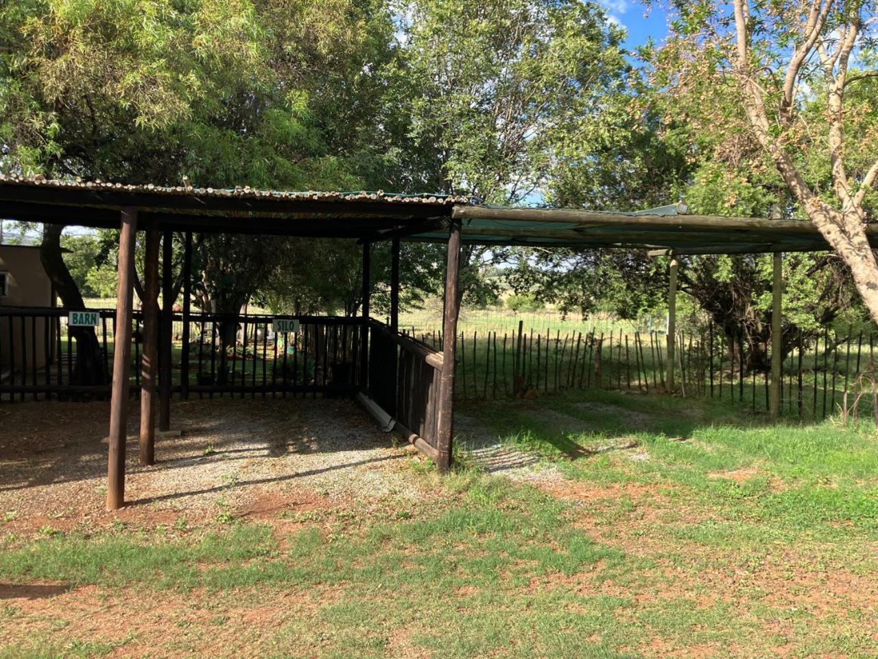 Cave View Self Catering Silo Apartment *