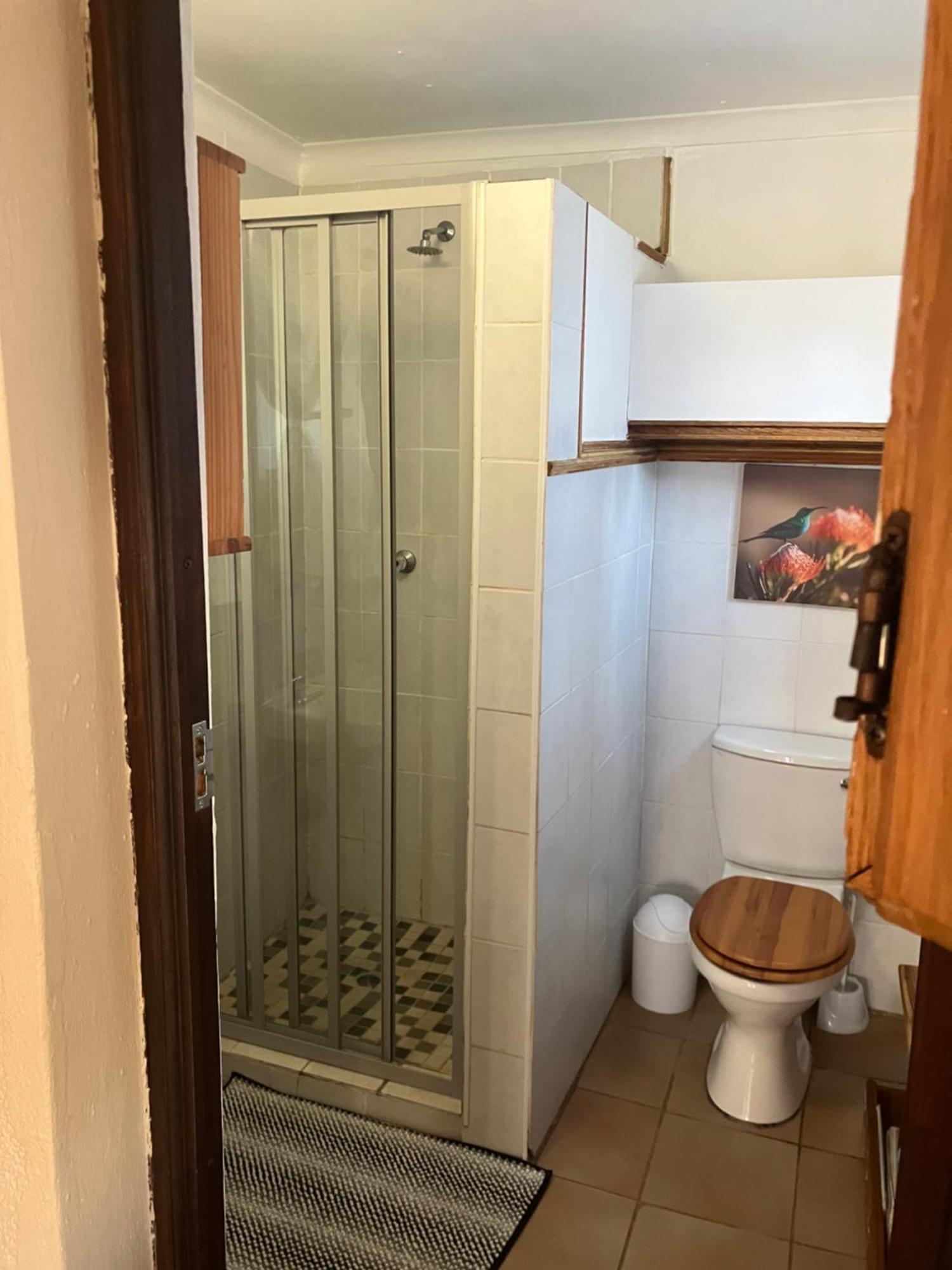 Cave View Self Catering Silo Apartment Krugersdorp